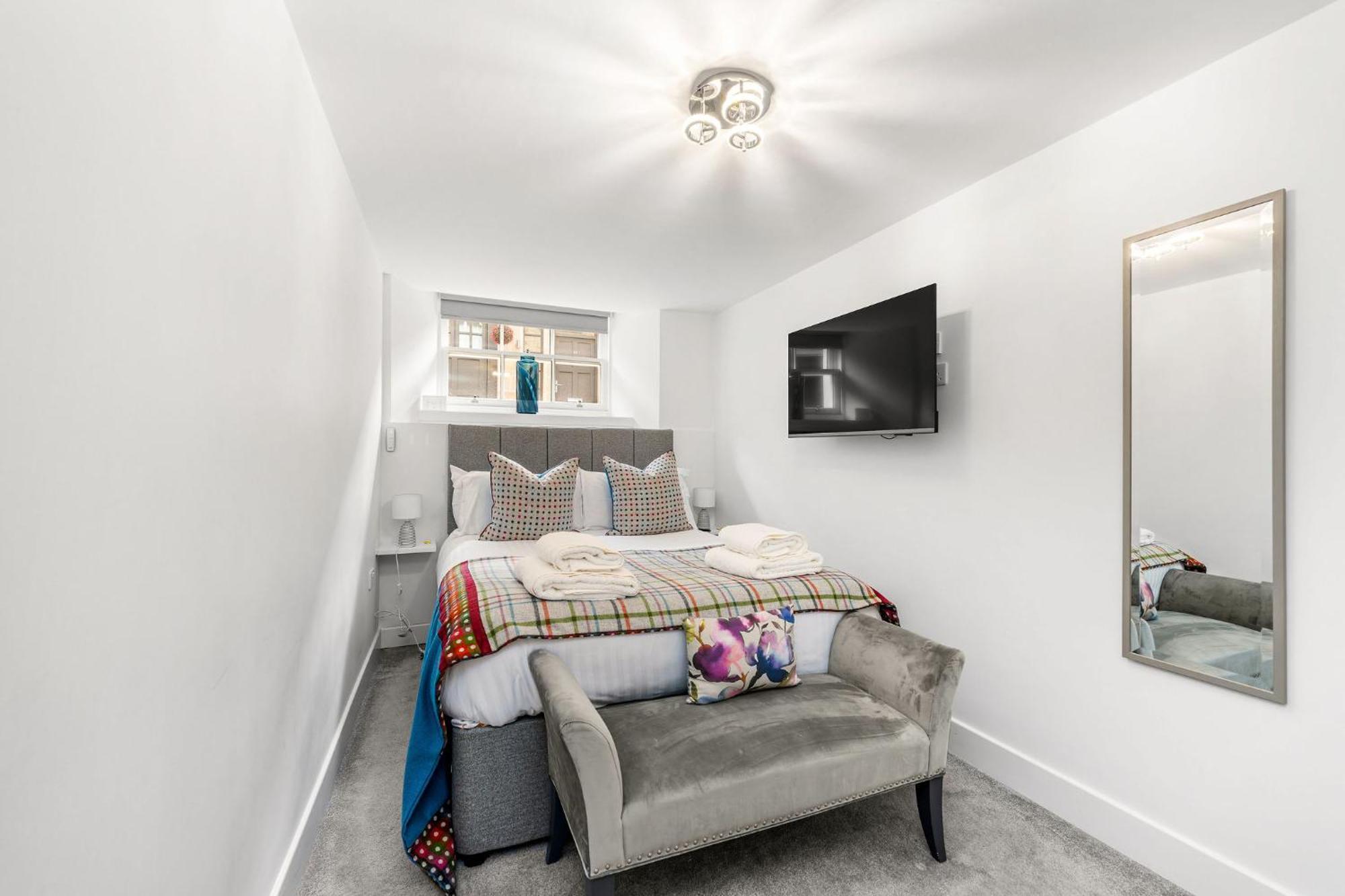 Righ Properties - Luxury West End Artisan Apartment EDI Exterior photo